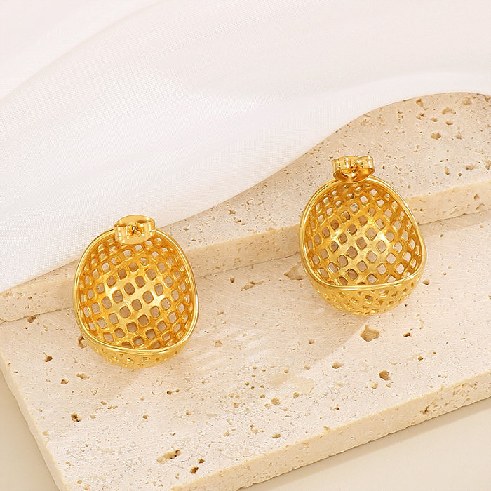 1 Pair Modern Style C Shape Plating Stainless Steel  18K Gold Plated Ear Studs