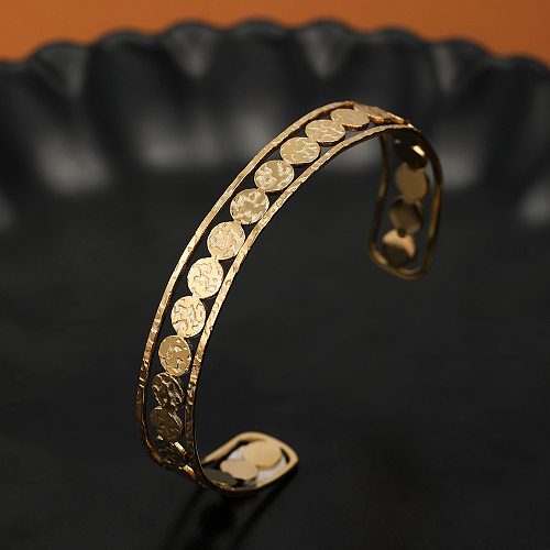 Bracelet en acier inoxydable en forme de C de mode évider des bracelets en acier inoxydable