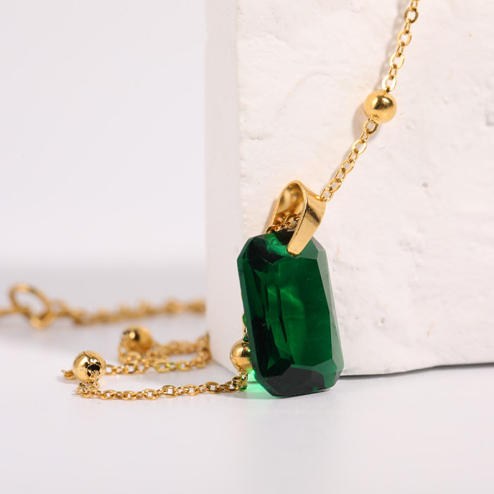 Fashion Retro Emerald Inlaid Zircon Pendant Natural Stone Stainless Steel  Necklace