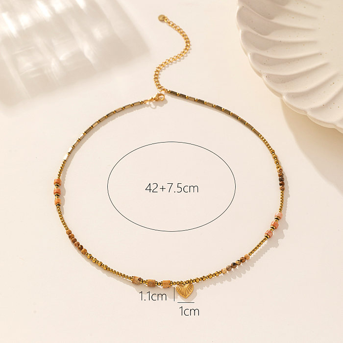 Herzförmige Anhänger-Halskette im Ethno-Stil aus Edelstahl mit Perlenlegierung und 18-Karat-Vergoldung