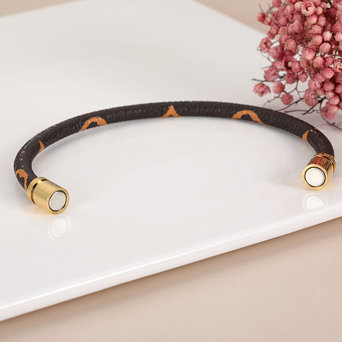 Wholesale Simple Style Solid Color Stainless Steel Pu Leather Bracelets