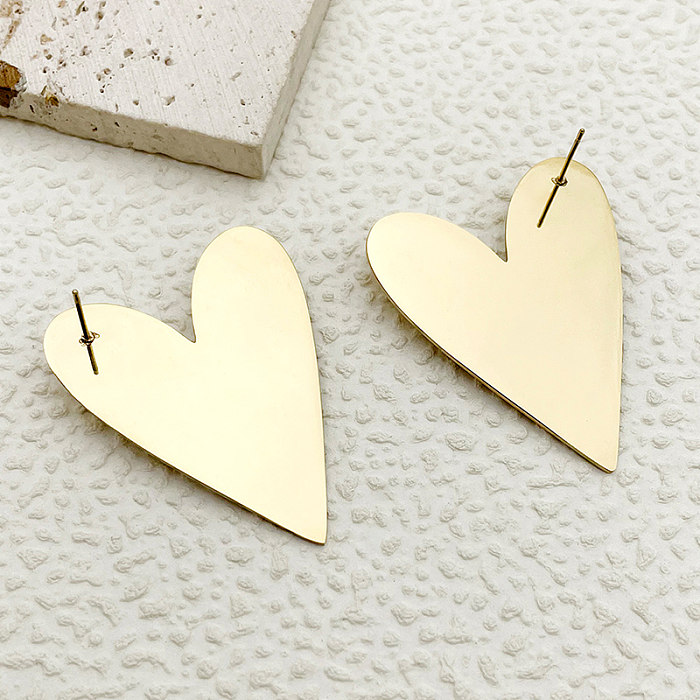 1 par de pinos de orelha banhados a ouro, estilo vintage, estilo simples, formato de coração, polimento