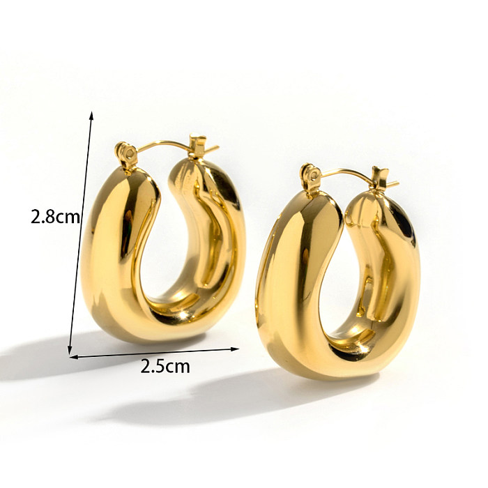 1 par de aretes chapados en oro de 18 quilates de acero inoxidable chapado en color sólido con forma de C de estilo simple