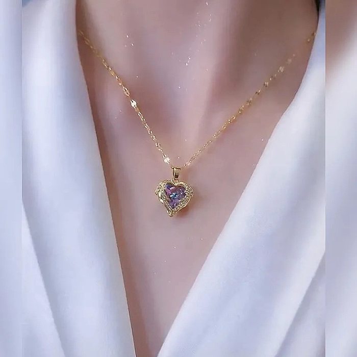 Collier pendentif en pierres précieuses artificielles avec incrustation en acier inoxydable en forme de cœur pour femme
