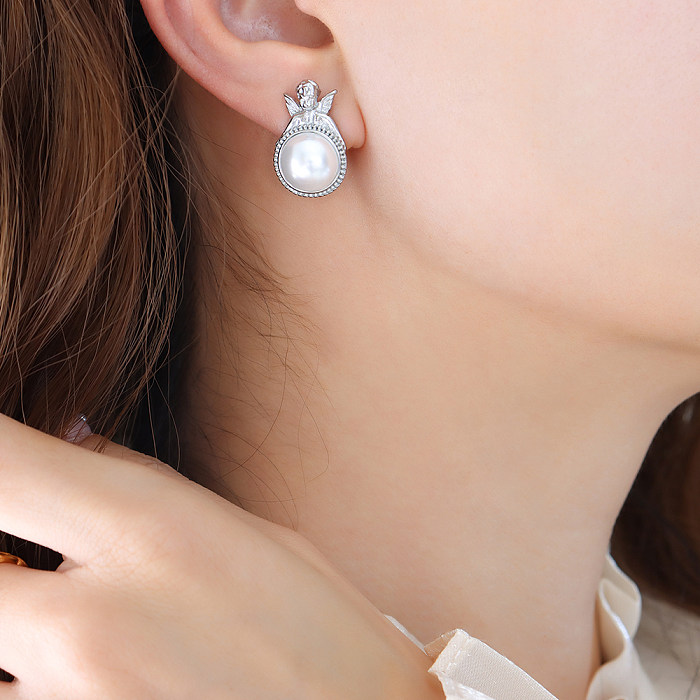 1 paire de clous d'oreilles plaqués or 18 carats, style baroque élégant, incrustation ronde en acier inoxydable, perles artificielles