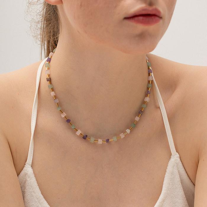 1 Stück quadratische Halskette aus Edelstahl mit Natursteinperlen im INS-Stil