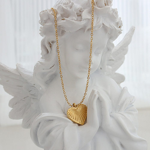 Collier pendentif chaîne en acier inoxydable en forme de coeur de style français