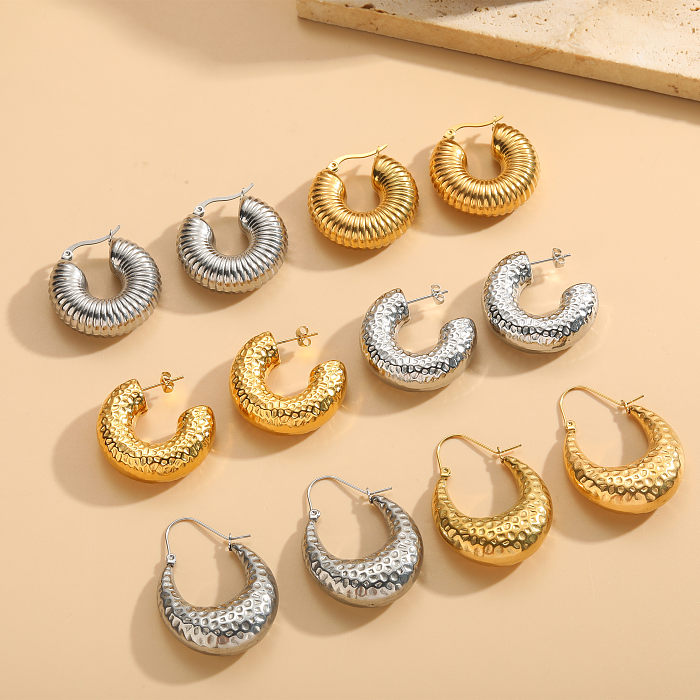 1 Paar elegante, klassische, runde, asymmetrische Edelstahl-Ohrringe mit 14-Karat-Vergoldung