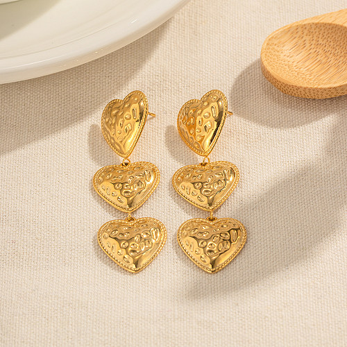 1 par elegante retrô em forma de coração chapeado em aço inoxidável 18K brincos banhados a ouro