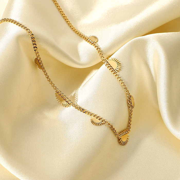 Collar de cadena cubana con borla de sol de acero inoxidable chapado en oro retro de 18 quilates