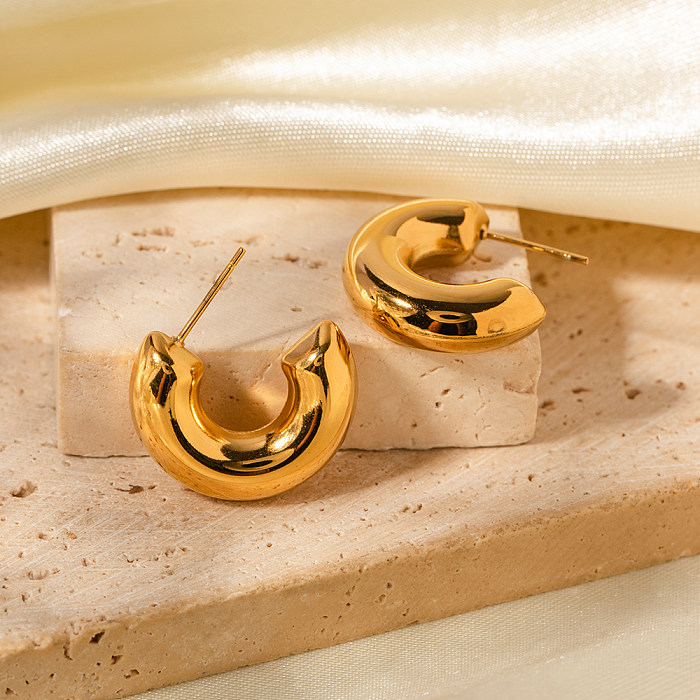 1 par de aretes chapados en oro de 18 quilates de acero inoxidable con forma de C informal estilo IG