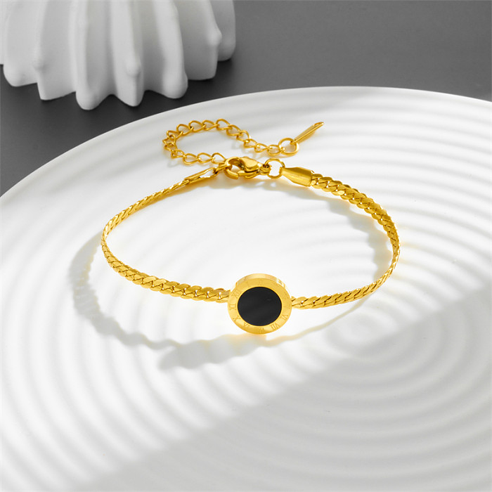 O embutimento de aço Titanium geométrico do estilo simples Shell 18K chapeou braceletes