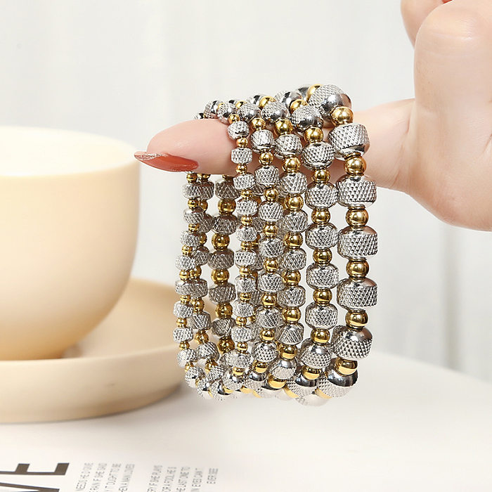1 Stück schlichte Kreisarmbänder aus Edelstahl mit Perlenbeschichtung