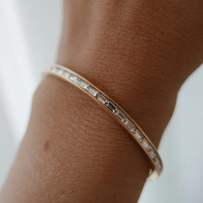 Bracelet en acier inoxydable à œil carré géométrique rétro incrusté de bracelets en acier inoxydable Zircon