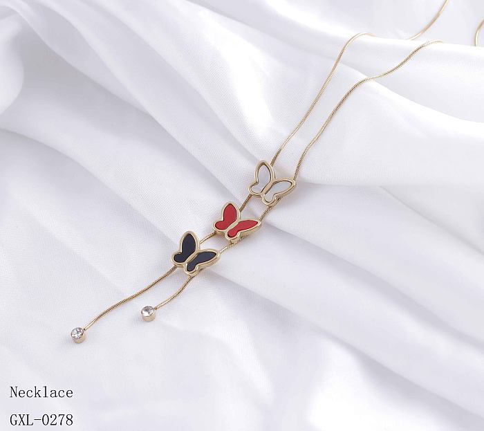 Süße Blumen-Schmetterlings-Halskette mit Edelstahl-Beschichtung, Intarsien, Strasssteinen und Zirkon-Vergoldung