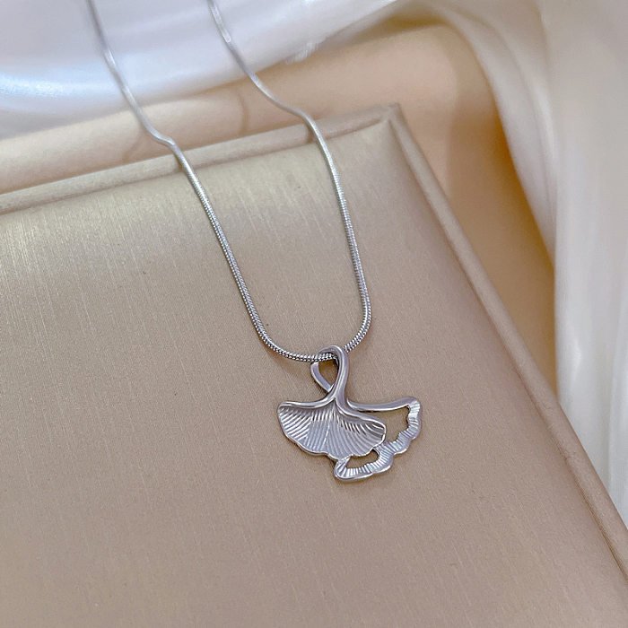 Lady Ginkgo Leaf Stainless Steel Plating Pendant Necklace 1 Piece