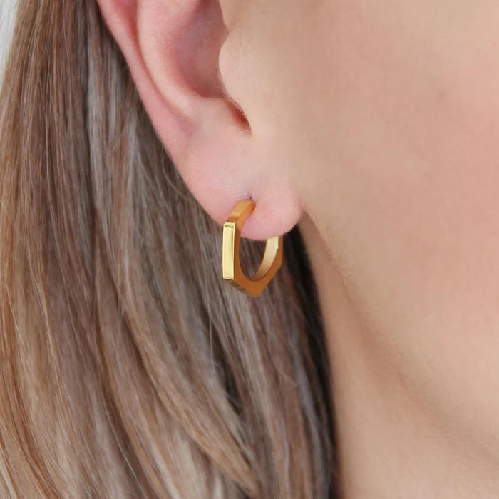 1 paire de boucles d'oreilles créoles en acier inoxydable plaqué or 18 carats, Style Simple et élégant, couleur unie