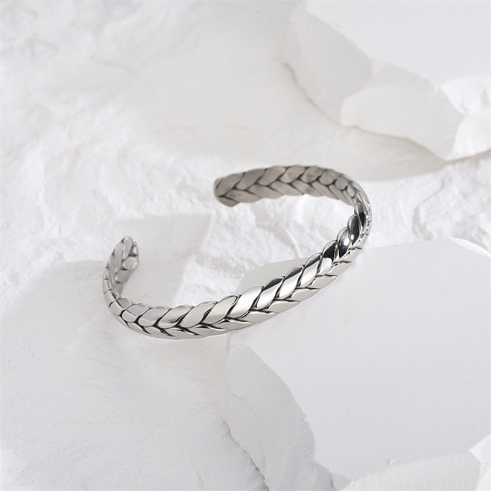 Elegant Simple Style Classic Style C Shape Titanium Steel Polishing Bangle