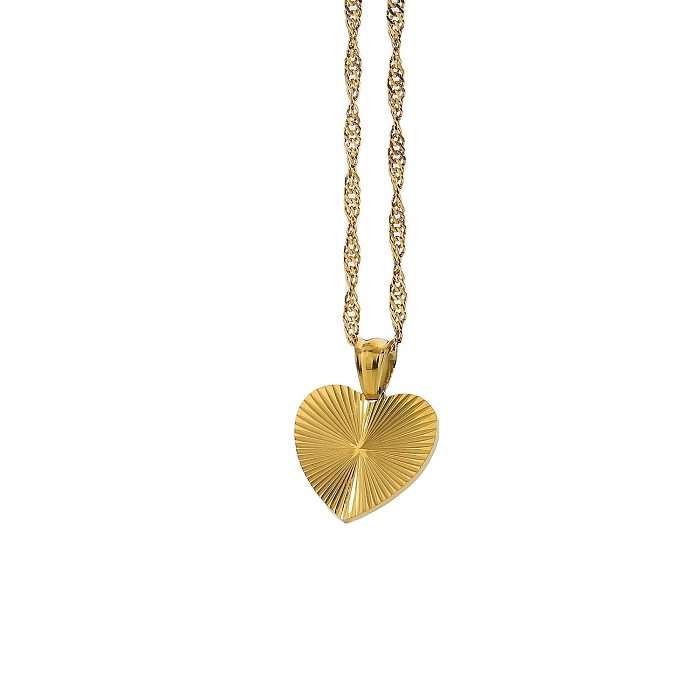 Simple Retro Heart-shaped Pendant 18K Gold Stainless Steel  Necklace
