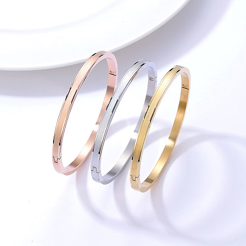 Fashion Simple Stainless Steel Electroplated 18K Three-Color Bracelet Set