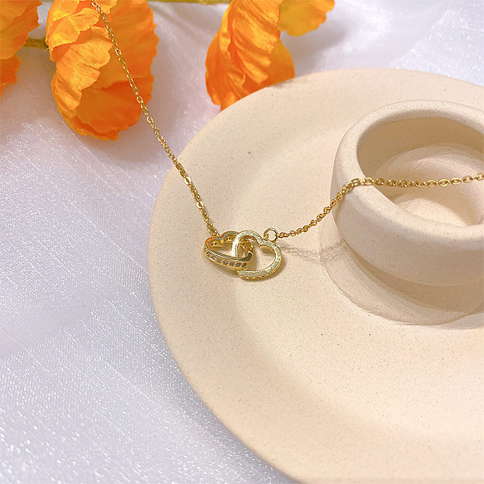 Chapado en oro real Diseño exquisito Collar de acero inoxidable inteligente Cadena de clavícula de lujo ligera con incrustaciones finas de alto grado para mujer