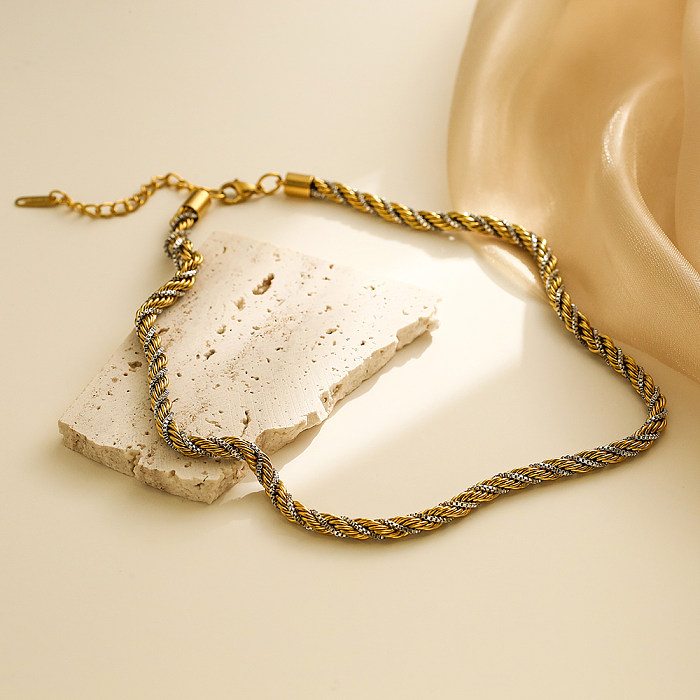 Hip-Hop Simple Style Commute Geometrische Edelstahl-Halskette mit 18-Karat-Vergoldung in großen Mengen