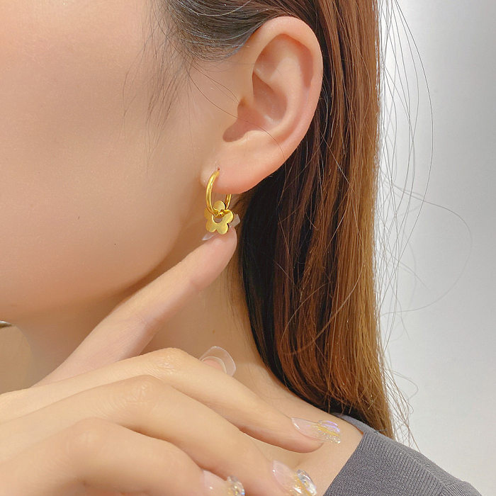 1 Paar elegante, 18 Karat vergoldete Ohrringe aus Edelstahl mit Blumenbeschichtung