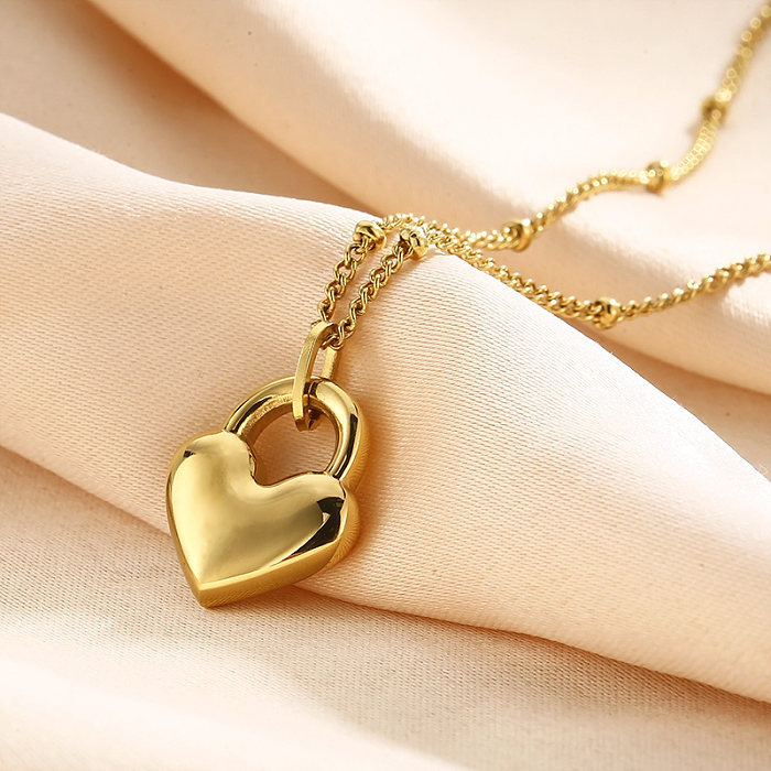 Estilo moderno formato de coração aço inoxidável chapeamento de aço inoxidável colar com pingente banhado a ouro 18K