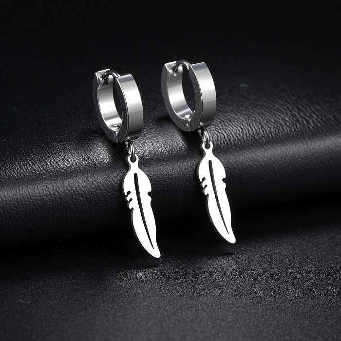 1 paire de boucles d'oreilles pendantes en acier inoxydable plaqué plumes de style IG