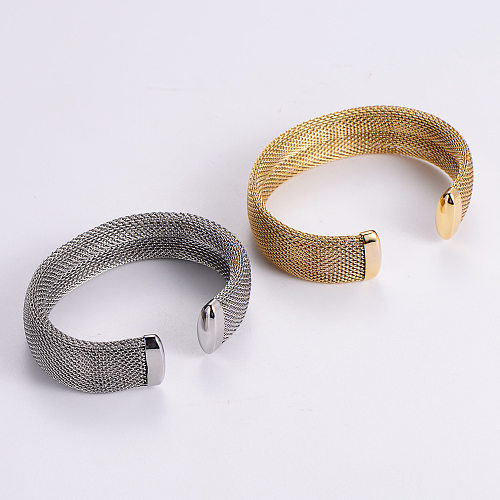 Bracelets en acier inoxydable de placage de bracelet en acier au titane en forme de C de style simple