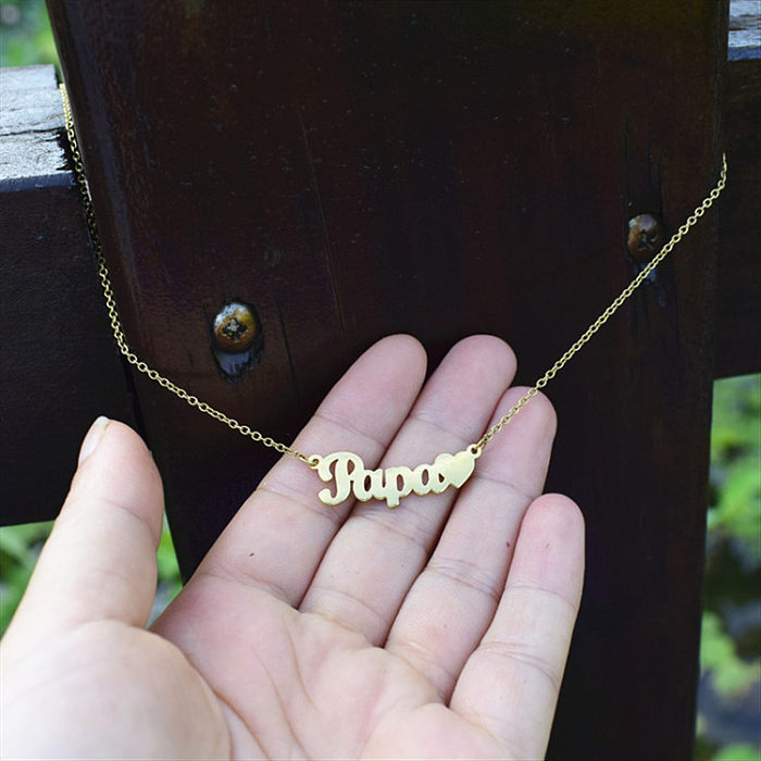 1 Stück modische MAMA-Halskette mit Buchstaben und Herzform aus Edelstahl