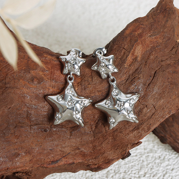 1 Paar luxuriöse Ohrringe mit Pentagramm-Beschichtung, Edelstahl-Strasssteinen, 18 Karat vergoldet