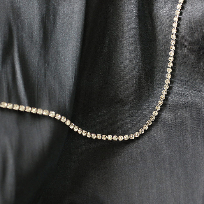 Perceuse à quatre griffes en strass blanc, réglage des perles en Silicone, chaîne de clavicule en acier inoxydable