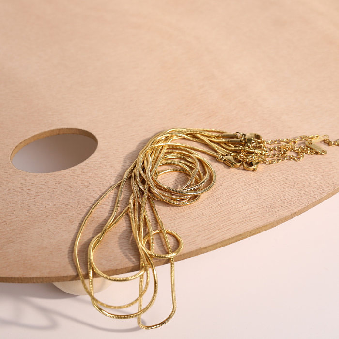 Colar banhado a ouro com revestimento de aço inoxidável de cor sólida estilo simples