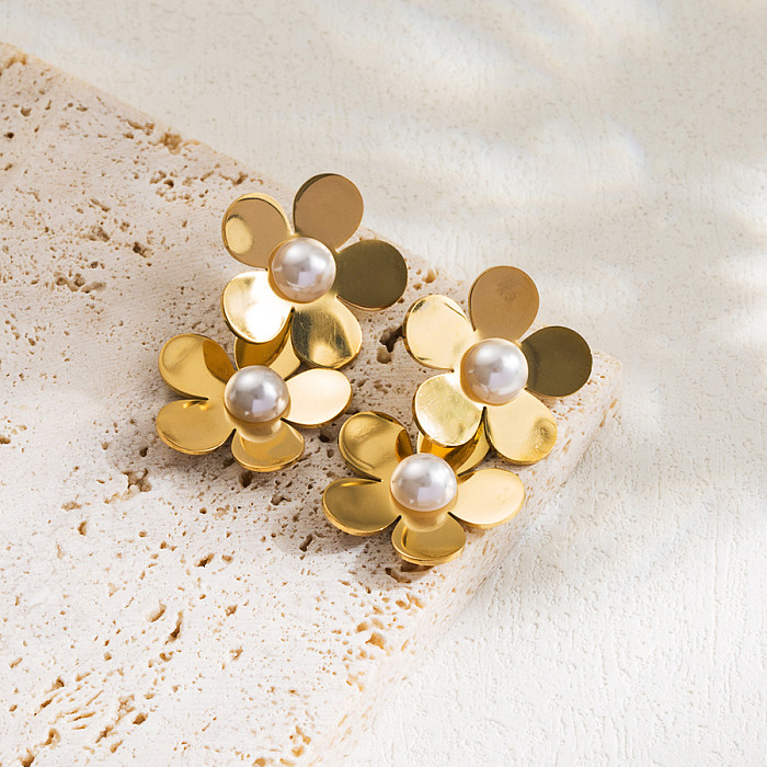 1 par IG estilo doce formato de coração flor polimento pérolas artificiais de aço inoxidável 18K brincos banhados a ouro