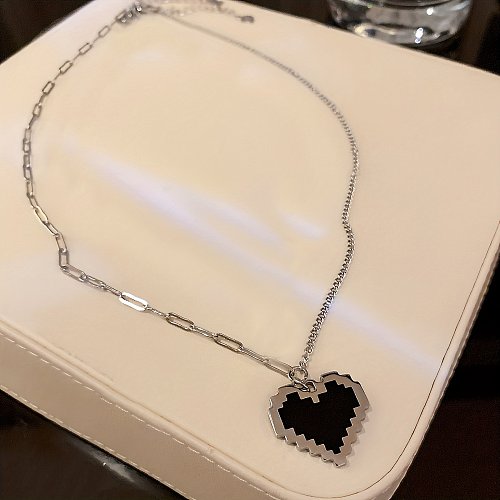 Hip-Hop Simple Style Heart Shape Stainless Steel  Plating Silver Plated Pendant Necklace