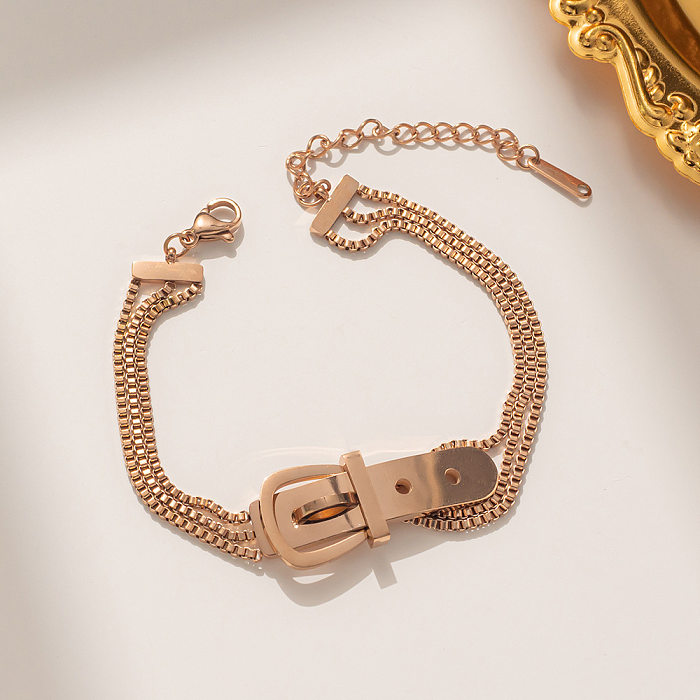 Bracelets de placage en acier titane avec boucle de ceinture de style simple