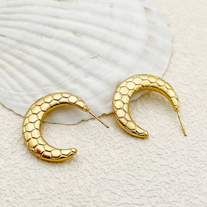 1 par de pinos de orelha banhados a ouro de aço inoxidável estilo simples comutar em forma de C