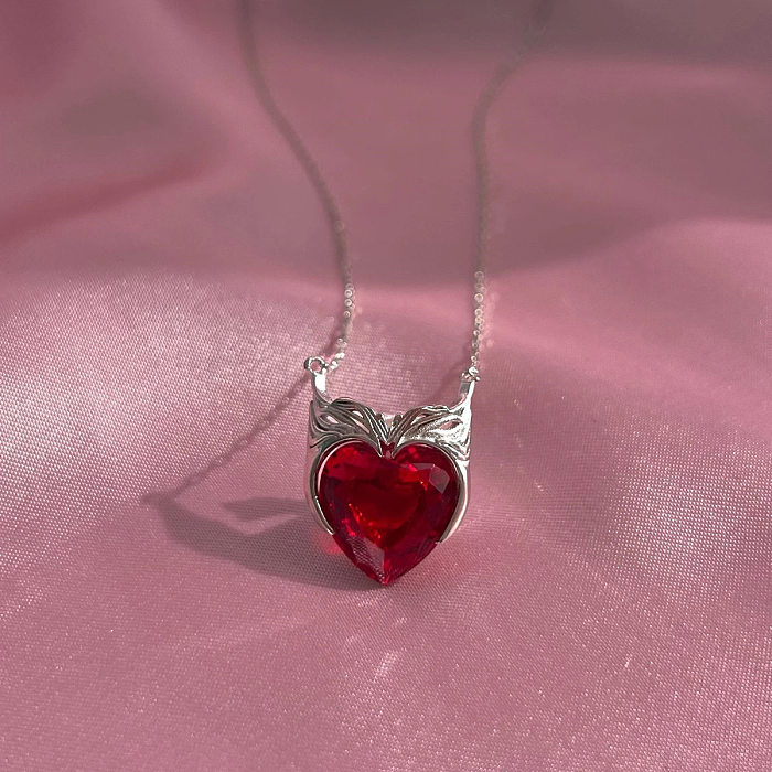 Collier avec pendentif en forme de cœur, couronne en forme de cœur, incrustation en acier inoxydable, Zircon plaqué or 18 carats, style Simple et décontracté