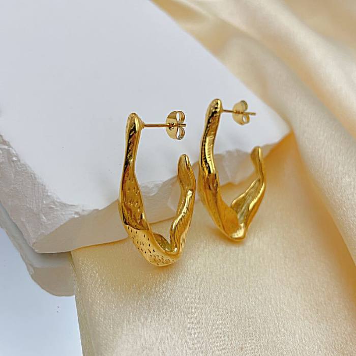 1 par casual elegante estilo clássico chapeamento de cor sólida aço inoxidável brincos banhados a ouro 14K