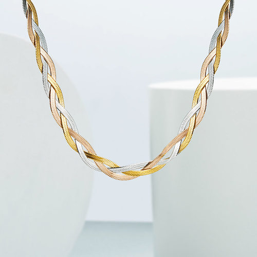 Retro dreifarbige Edelstahl Schlangenknochenkette Halskette Großhandel Schmuck