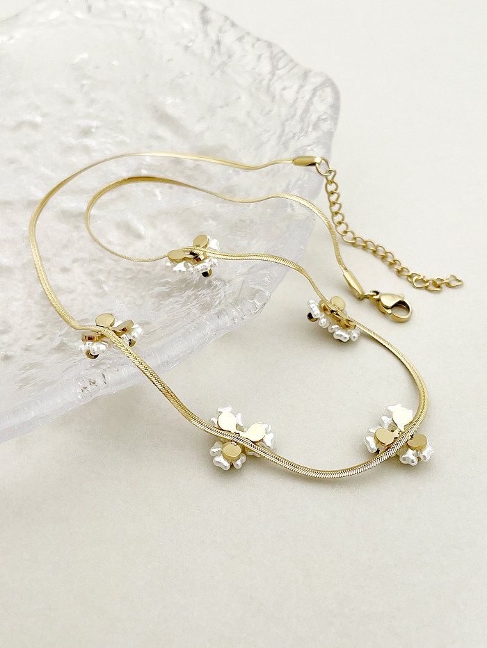 Elegante klassische Blumen-Halskette aus Edelstahl mit Polierbeschichtung und vergoldeter Oberfläche