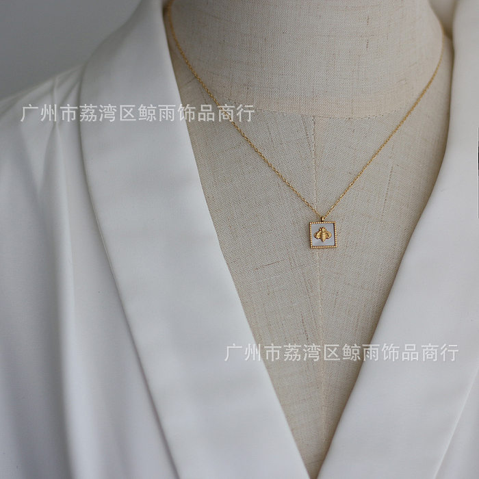 Edelstahl-Halskette mit einfacher Biene, Würfel, quadratisch, geometrisch, weiße Muschel