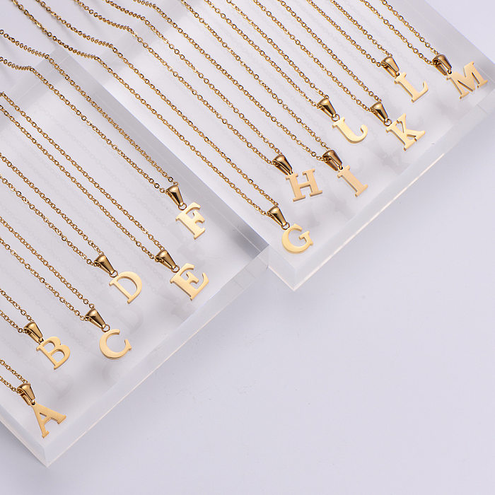 Collier minimaliste avec pendentif lettre en or 18 carats galvanisé en acier inoxydable de 18 pouces