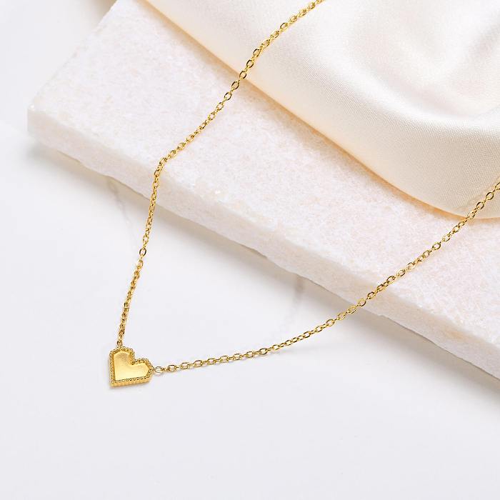 Simple Style Heart Shape Stainless Steel  Pendant Necklace In Bulk