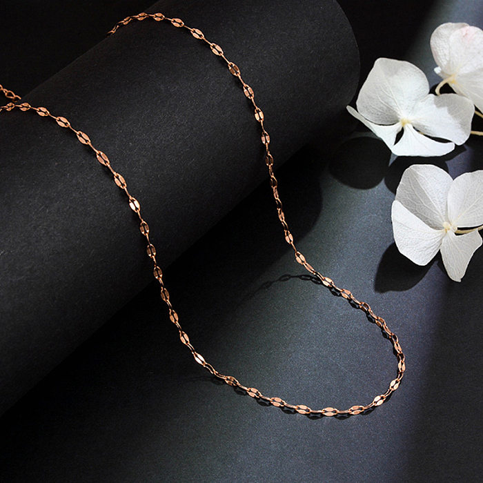 Modische geometrische Zirkon-Halskette mit Edelstahlbeschichtung