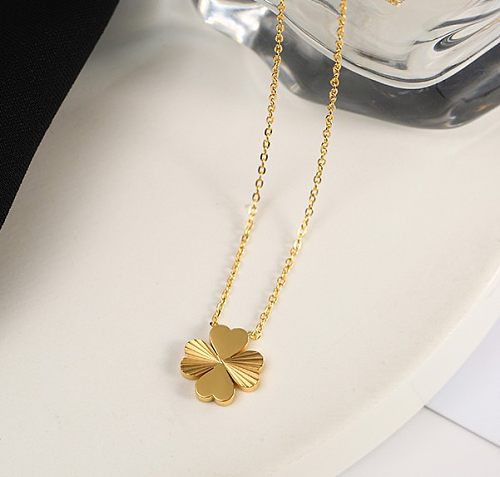 Elegant Simple Style Four Leaf Clover Stainless Steel Plating Pendant Necklace