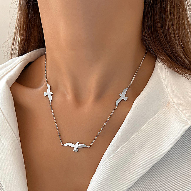 Einfache Halskette mit herzförmigem Vogel-Anhänger aus Edelstahl, 1 Stück