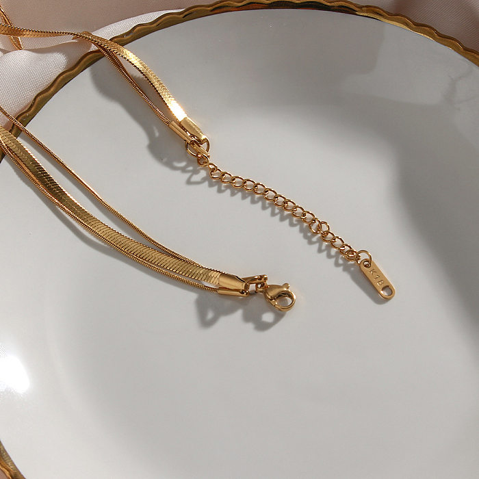 Modische geometrische Halskette aus Edelstahl. Mehrschichtige Halsketten aus Edelstahl