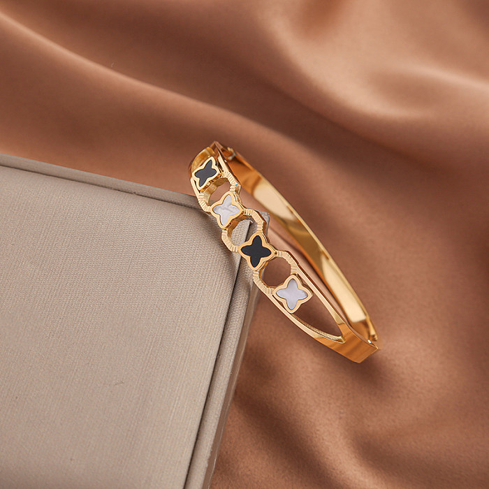 Estilo moderno estilo clássico geométrico titânio aço 18K pulseira de zircão banhada a ouro a granel